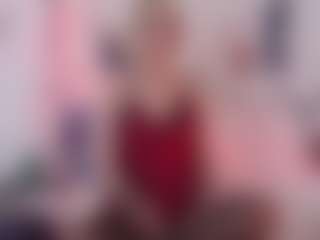 Live cam show with Allyvonn - White on Camsoda | colombia