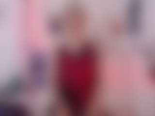 Live cam show with Allyvonn - Colombia on Camsoda