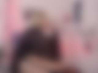 Allyvonn's Live Sex Cam Show