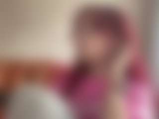 Live cam show with EveliaAndrian - Moaning on madthumbs