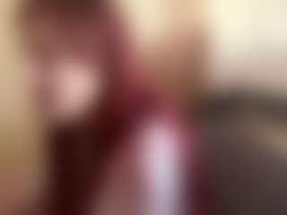 Live cam show with EveliaAndrian - Moaning on CamwithHer