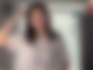 Live cam show with LanetteOber - Teen (18+) on livesuperchat.net