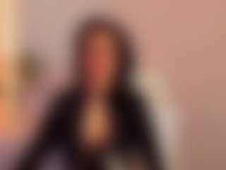 Manuela-21's Live Sex Cam Show
