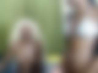 Live-camshow met Kiara and Mia - Orgasm op Camsoda