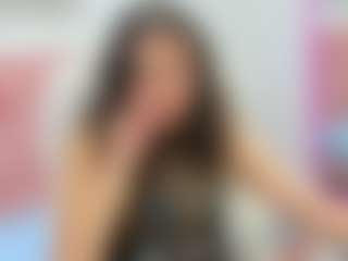 Live cam show with VekyCherry - New Petite on StripNow