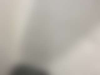 Live-Cam-Show mit AdrieneMihor - Striptease auf Camsoda