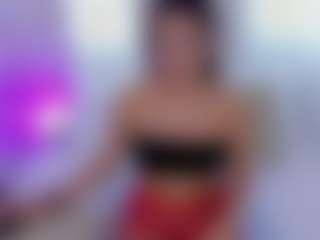 Live cam show with aitana-moon - Average on Camsoda