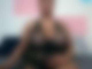 BIGTITTISXX's Live Sex Cam Show