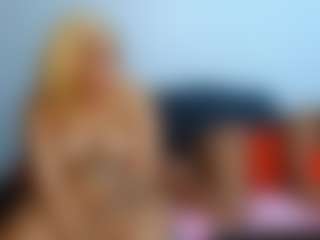 cherryboobslips's Live Sex Cam Show
