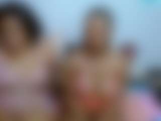 cherryboobslips's Live Sex Cam Show