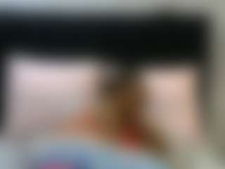 Live cam show with cherryboobslips - Thick on Soda Cam