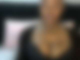 cherryboobslips MILF webcam performer live streaming