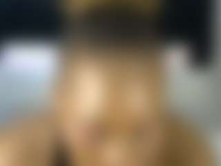cherryboobslips MILF webcam performer live streaming