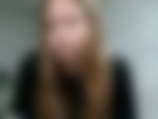EloisTyrol's Live Sex Cam Show