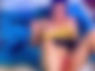 Live cam show with emmadanger - MILF Teen (18+) on AdultVida.com