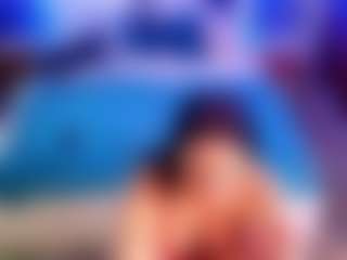 Live cam show with emmadanger - Latina on Camsoda
