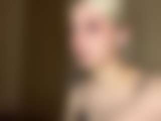 Live cam show with JeanneHuf - Camel Toe on sexylive.show