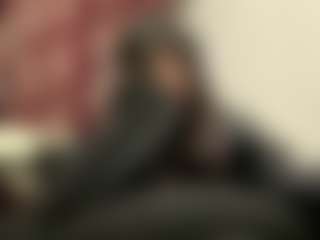 Mia's Live Sex Cam Show