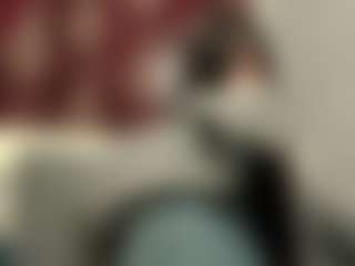 Mia's Live Sex Cam Show