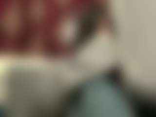 Mia's Live Sex Cam Show