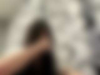 Mia's Live Sex Cam Show