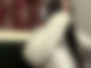 Mia's Live Sex Cam Show