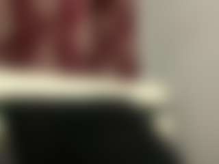Mia's Live Sex Cam Show