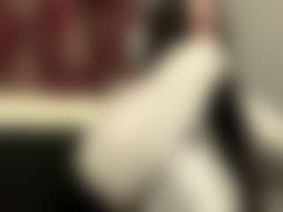 Mia's Live Sex Cam Show