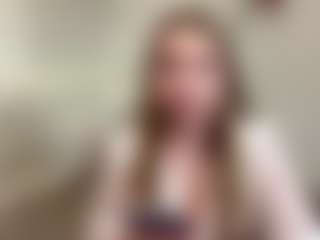 Mia's Live Sex Cam Show