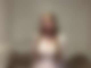 Mia's Live Sex Cam Show