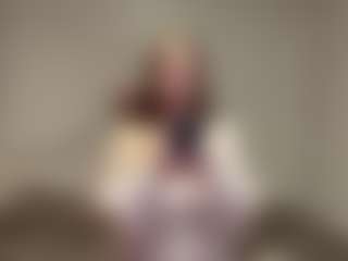 Mia's Live Sex Cam Show