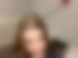 Mia's Live Sex Cam Show