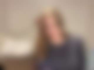 Live cam show with Mia - Yoga on instabang