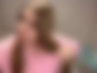 Mia's Live Sex Cam Show