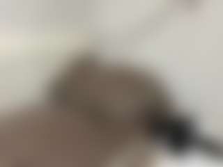 Live cam show with Mia - Tattoos Brown Hair on camwithhim.com