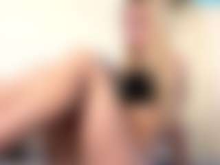 Live cam show with NerissaKapusniak - Thin on CamwithHer