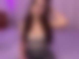 Live cam show with SixtaFebre - Facial Piercings on Cam Slut