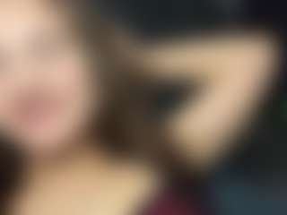 Live cam show with SixtaFebre - Public Mature on dropp.cam