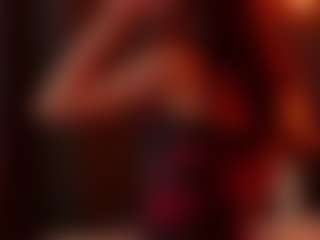 Live cam show with TaraHarris - Green Eyes on Dare Cams