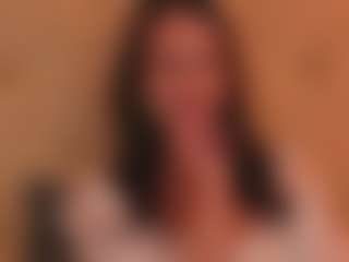 Live cam show with TaraHarris - Thin on Streamer API