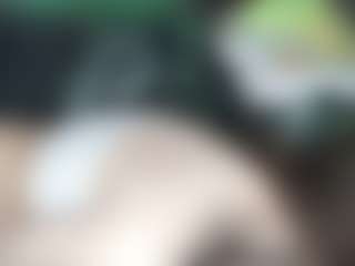 Live cam show with ToshaEbbing - Handjob on Camsoda