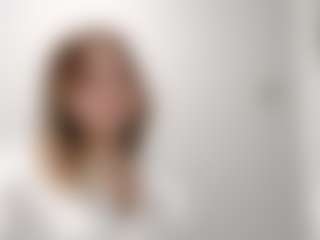 Ella's Live Sex Cam Show
