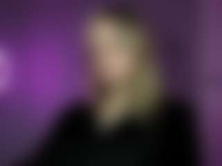 Ella's Live Sex Cam Show