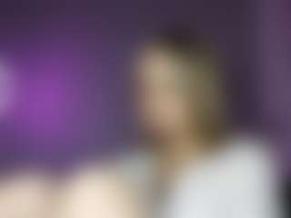 Ella's Live Sex Cam Show