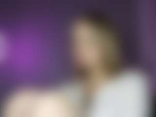 Ella's Live Sex Cam Show
