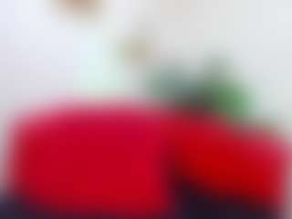 Aria-Rosee's Live Sex Cam Show