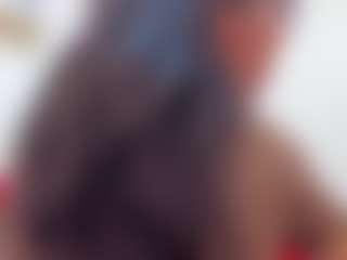 Aria-Rosee's Live Sex Cam Show