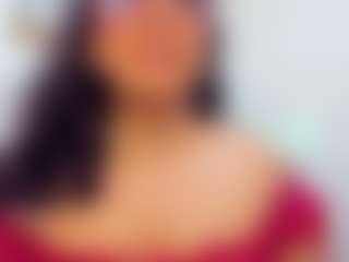 Aria-Rosee's Live Sex Cam Show