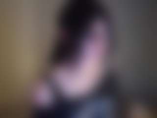 Live cam show with BonnySchatzel - 420 on Soda Cam