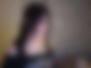 Live cam show with BonnySchatzel - Gamer on CamSodaAdn